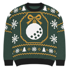 Winter Fairway Strickpullover, Vorderansicht in Kiefergrün mit Golfball-Weihnachtskugel, weißen Schneeflocken und goldfarbenen Musterbändern.